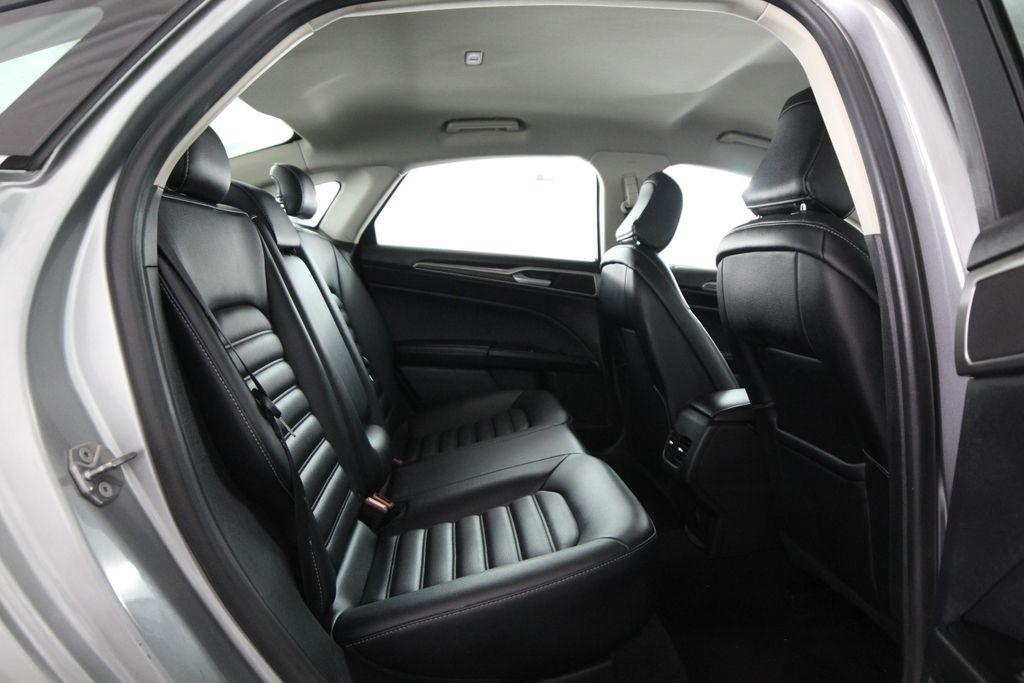 Ford Fusion SEL FWD 2020