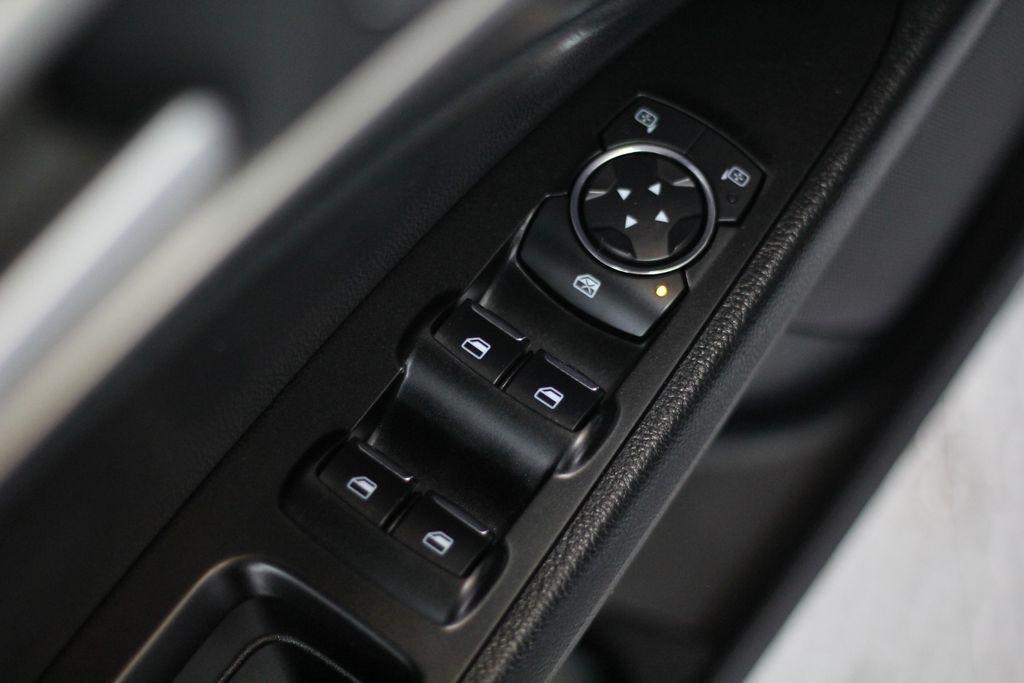 Ford Fusion SEL FWD 2020