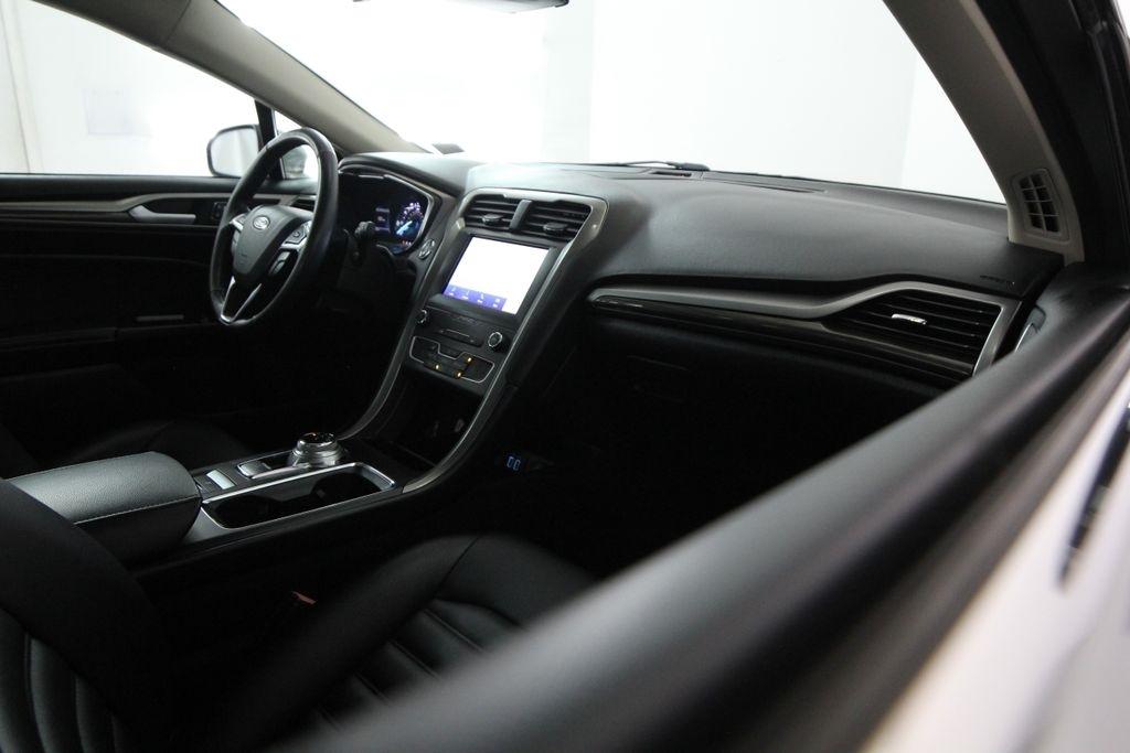 Ford Fusion SEL FWD 2020