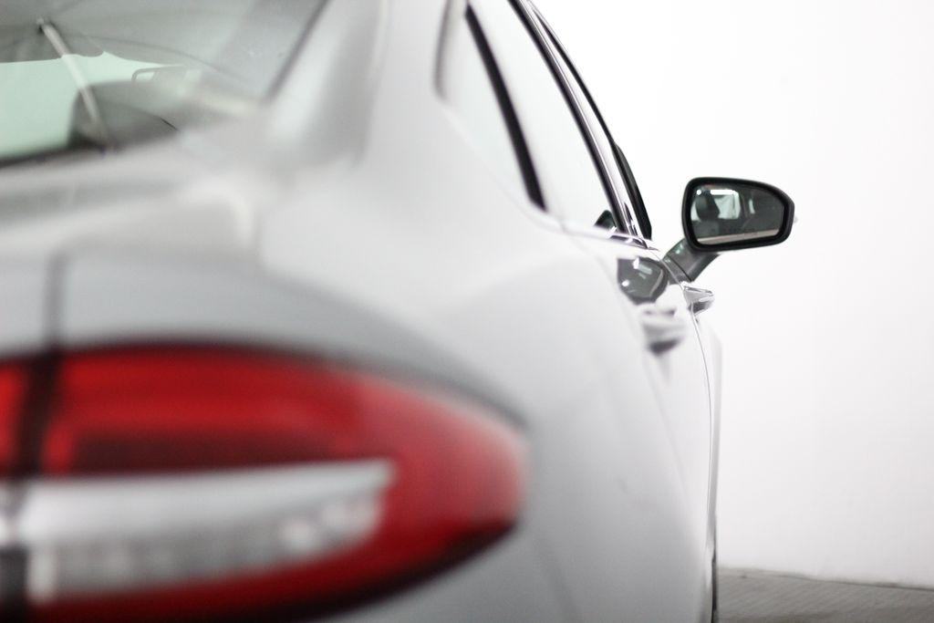 Ford Fusion SEL FWD 2020
