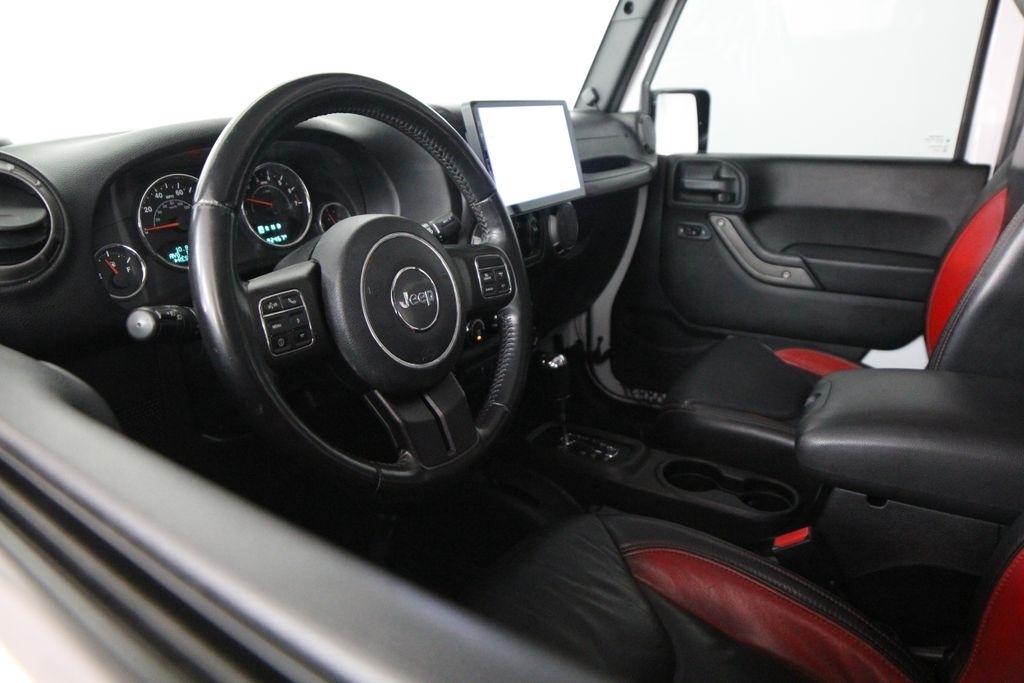 Jeep Wrangler Unlimited 4WD 4dr Sport 2016