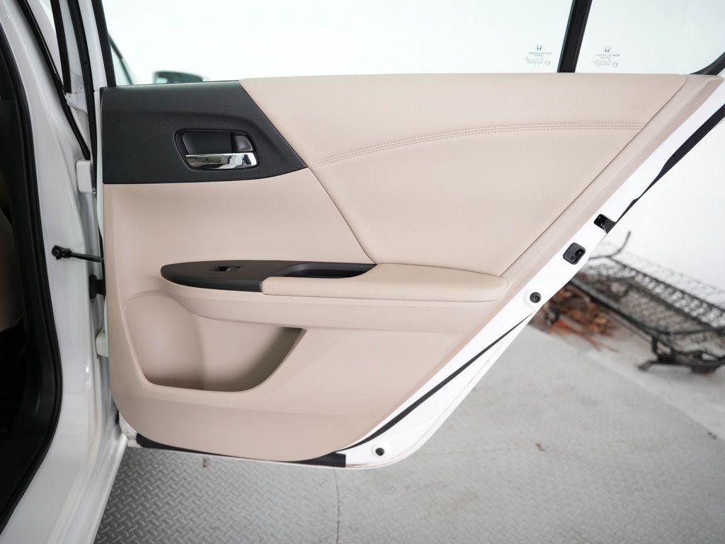 Honda Accord Sedan 4dr I4 CVT EX-L 2015