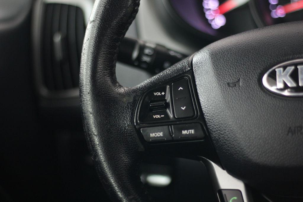 Kia Rio 5dr HB Auto EX 2013