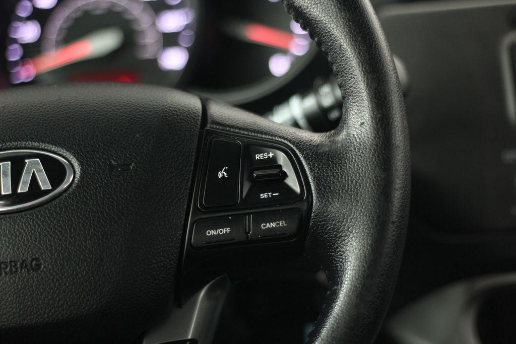 Kia Rio 5dr HB Auto EX 2013