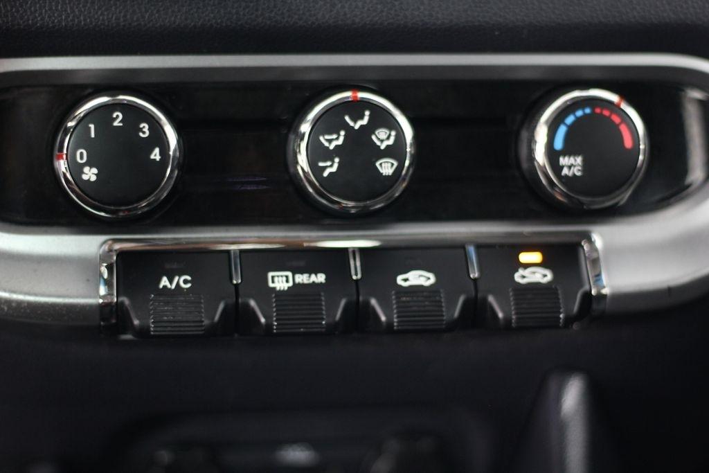 Kia Rio 5dr HB Auto EX 2013