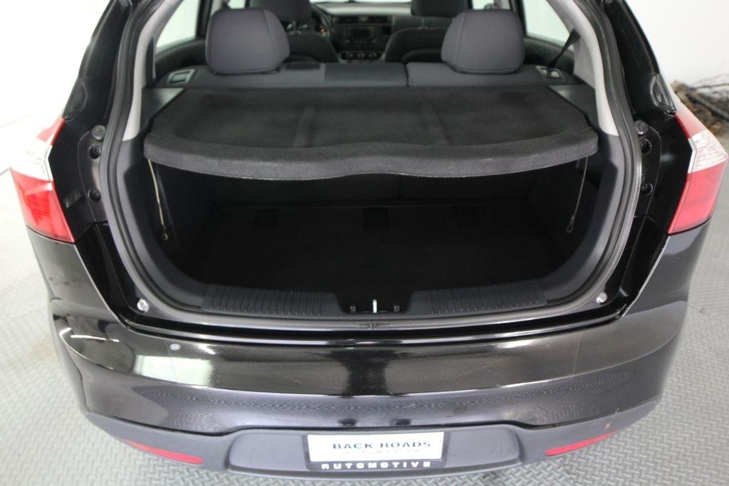 Kia Rio 5dr HB Auto EX 2013