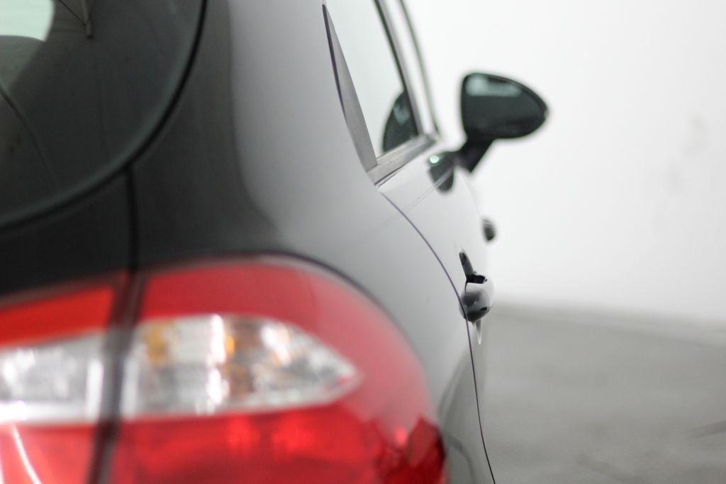 Kia Rio 5dr HB Auto EX 2013