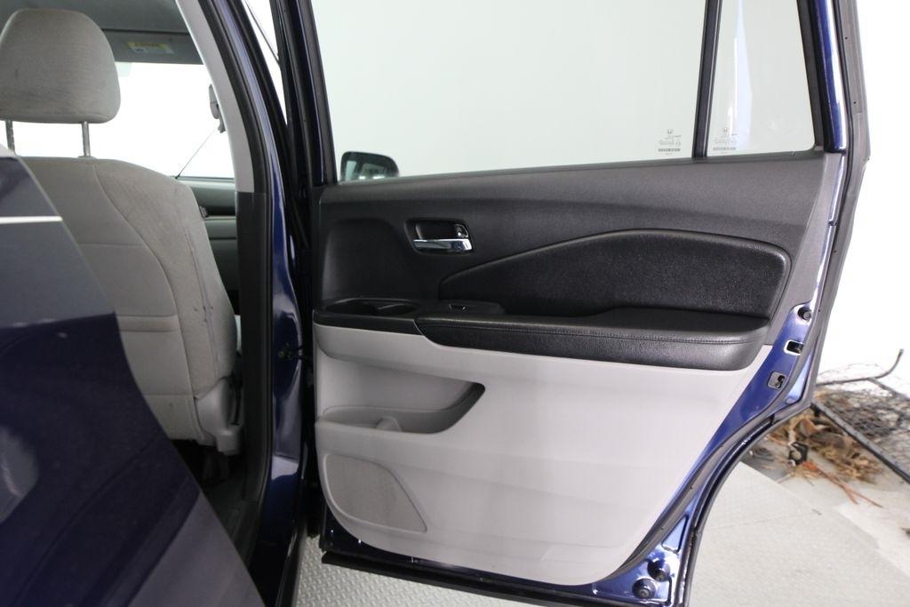 Honda Pilot AWD 4dr LX 2016