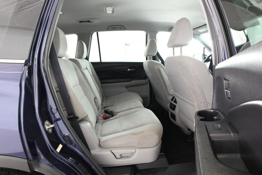 Honda Pilot AWD 4dr LX 2016