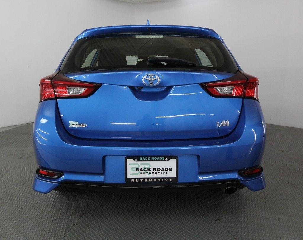 Toyota Corolla iM CVT (Natl) 2017