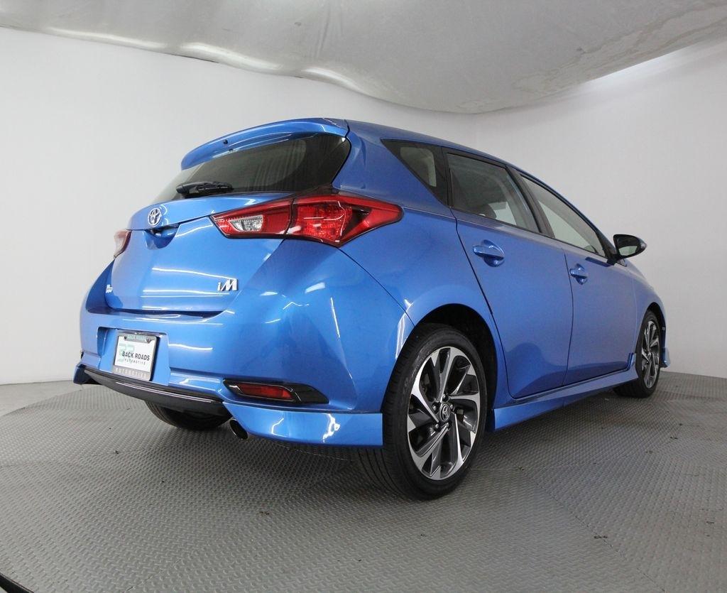 Toyota Corolla iM CVT (Natl) 2017