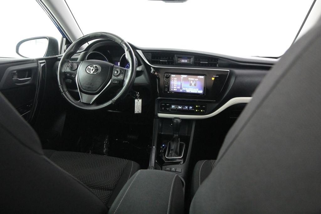 Toyota Corolla iM CVT (Natl) 2017