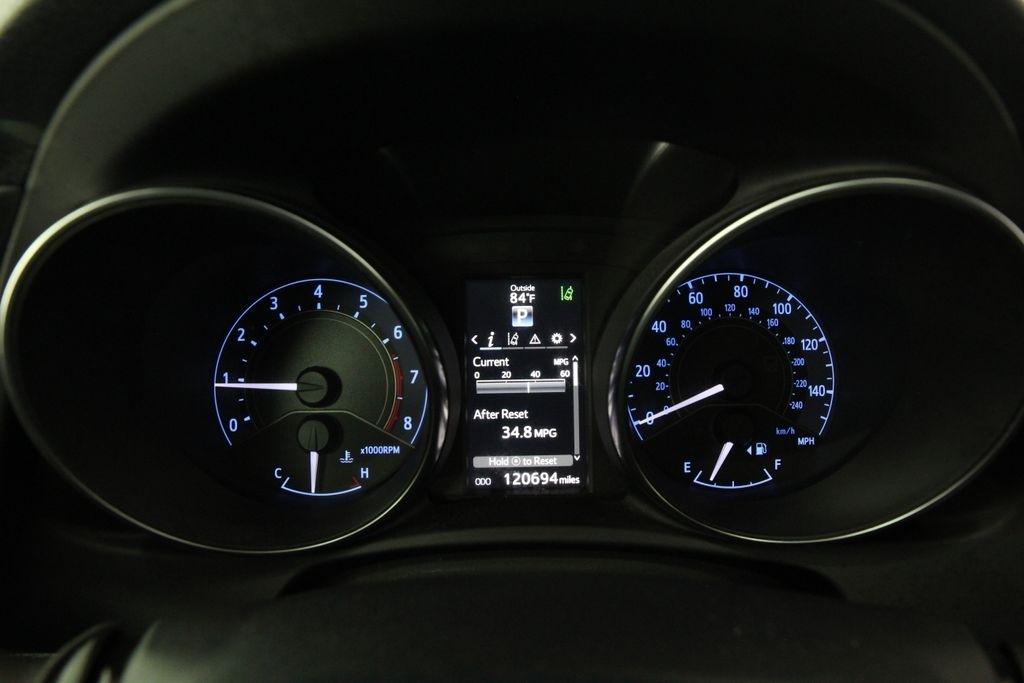 Toyota Corolla iM CVT (Natl) 2017