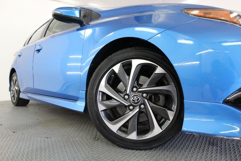 Toyota Corolla iM CVT (Natl) 2017