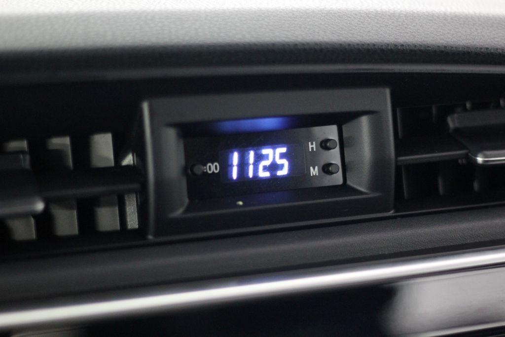 Toyota Corolla iM CVT (Natl) 2017