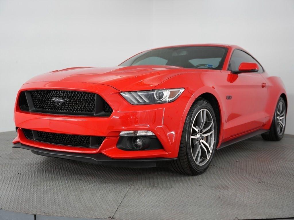 Ford Mustang 2dr Fastback GT 2015