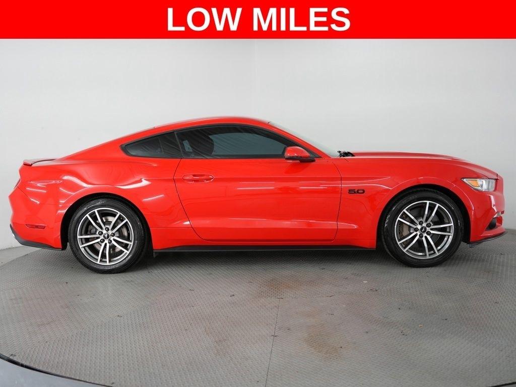 Ford Mustang 2dr Fastback GT 2015