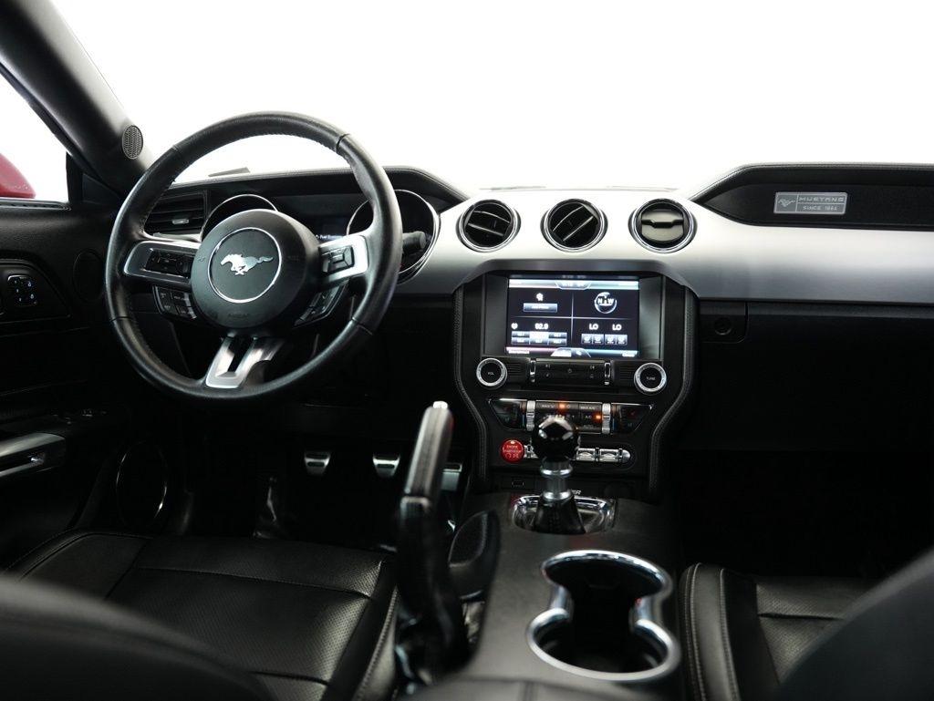 Ford Mustang 2dr Fastback GT 2015