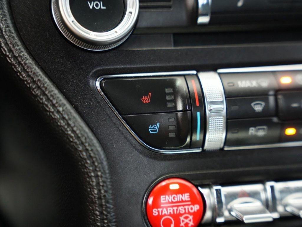 Ford Mustang 2dr Fastback GT 2015