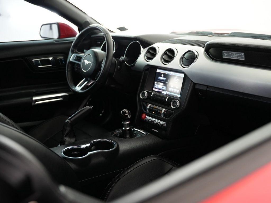 Ford Mustang 2dr Fastback GT 2015