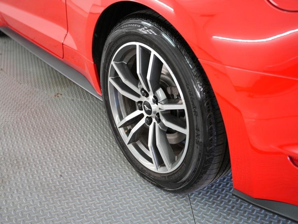 Ford Mustang 2dr Fastback GT 2015