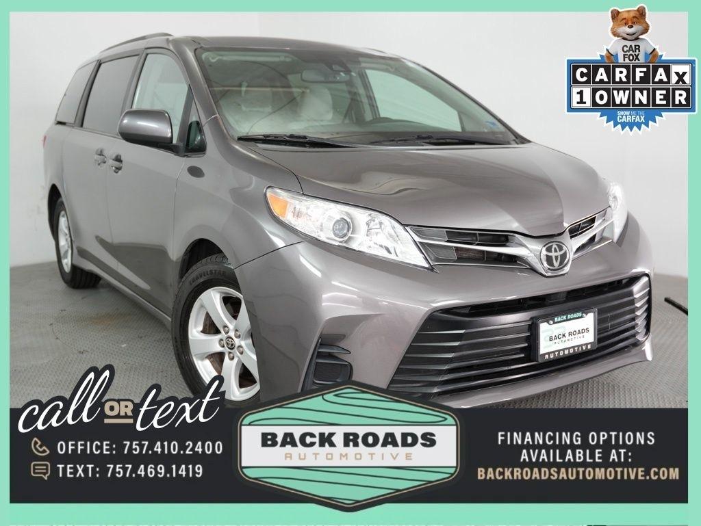 Toyota Sienna LE FWD 8-Passenger (Natl) 2020