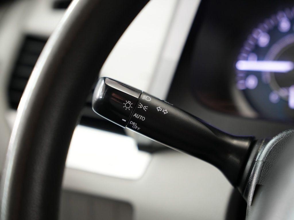 Toyota Sienna LE FWD 8-Passenger (Natl) 2020