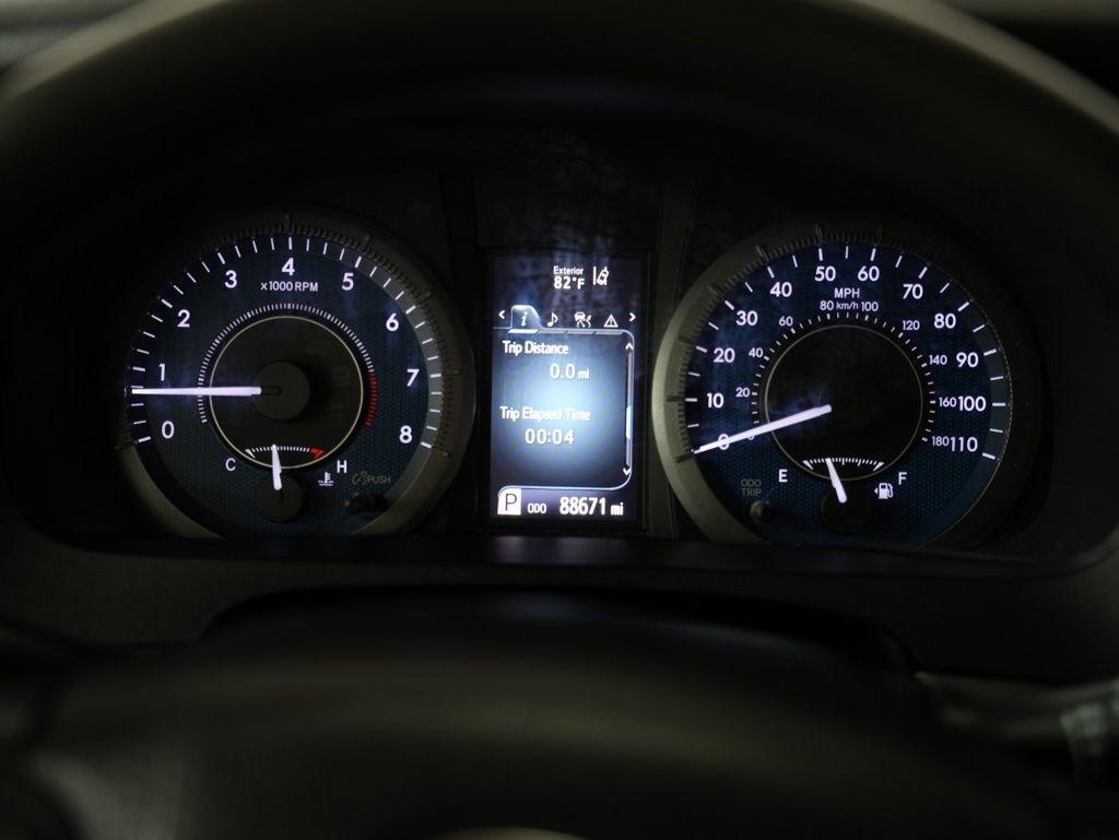 Toyota Sienna LE FWD 8-Passenger (Natl) 2020