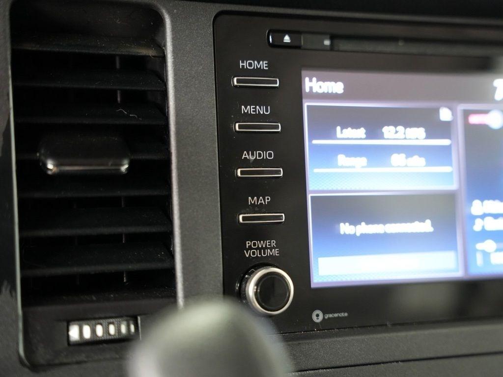 Toyota Sienna LE FWD 8-Passenger (Natl) 2020