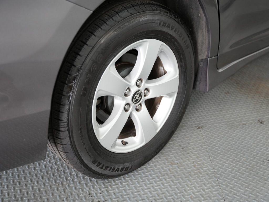 Toyota Sienna LE FWD 8-Passenger (Natl) 2020