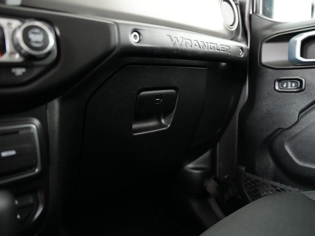 Jeep Wrangler Willys Sport 4x4 2021