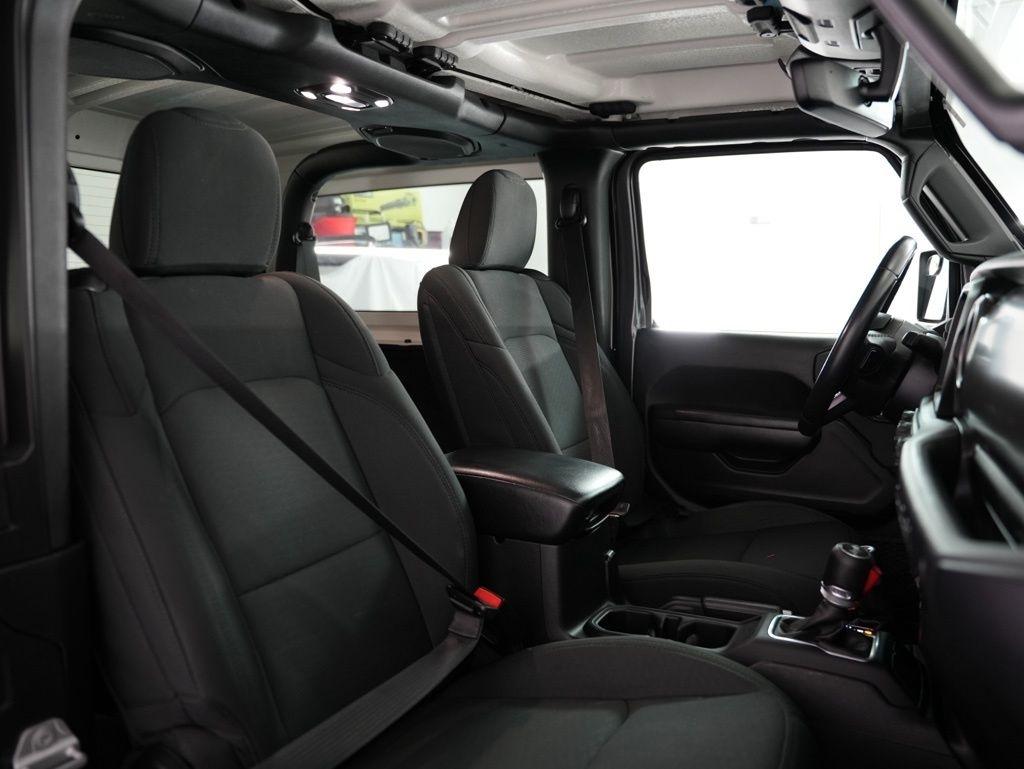Jeep Wrangler Willys Sport 4x4 2021