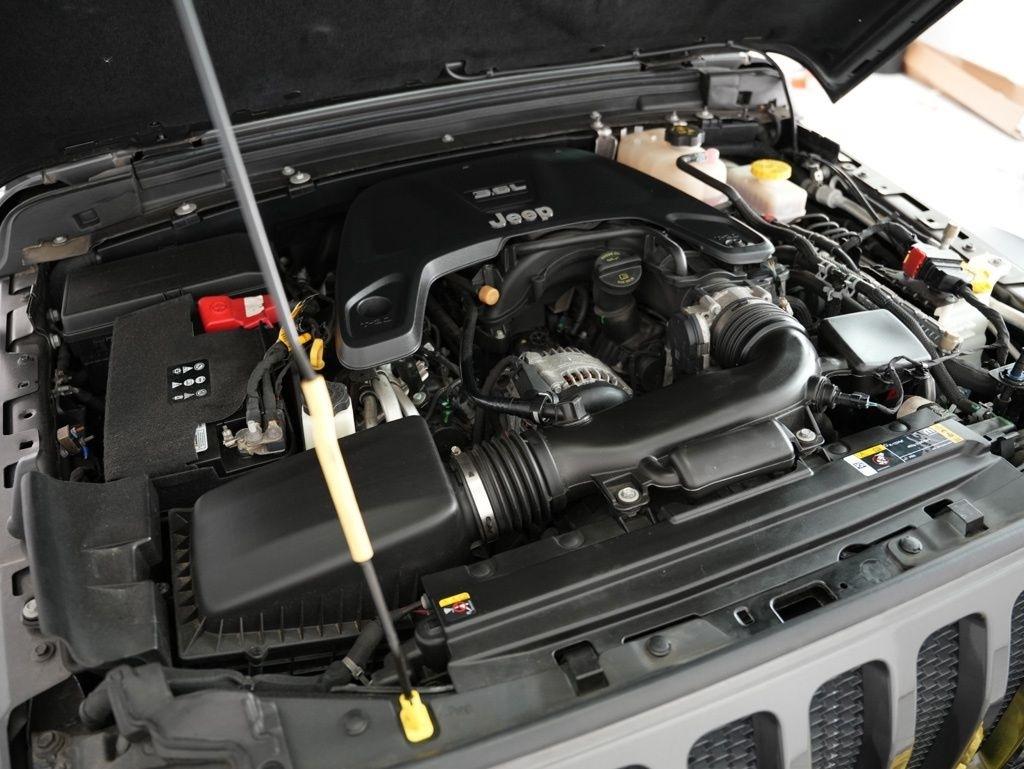 Jeep Wrangler Willys Sport 4x4 2021