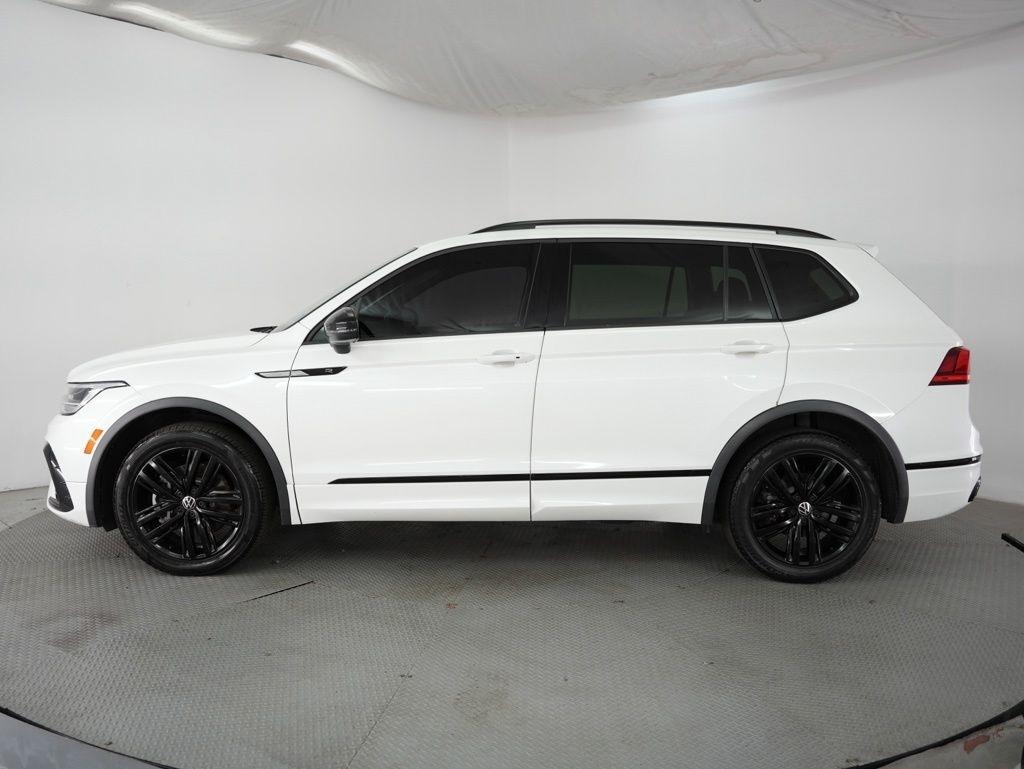 Volkswagen Tiguan 2.0T SE R-Line Black FWD 2022