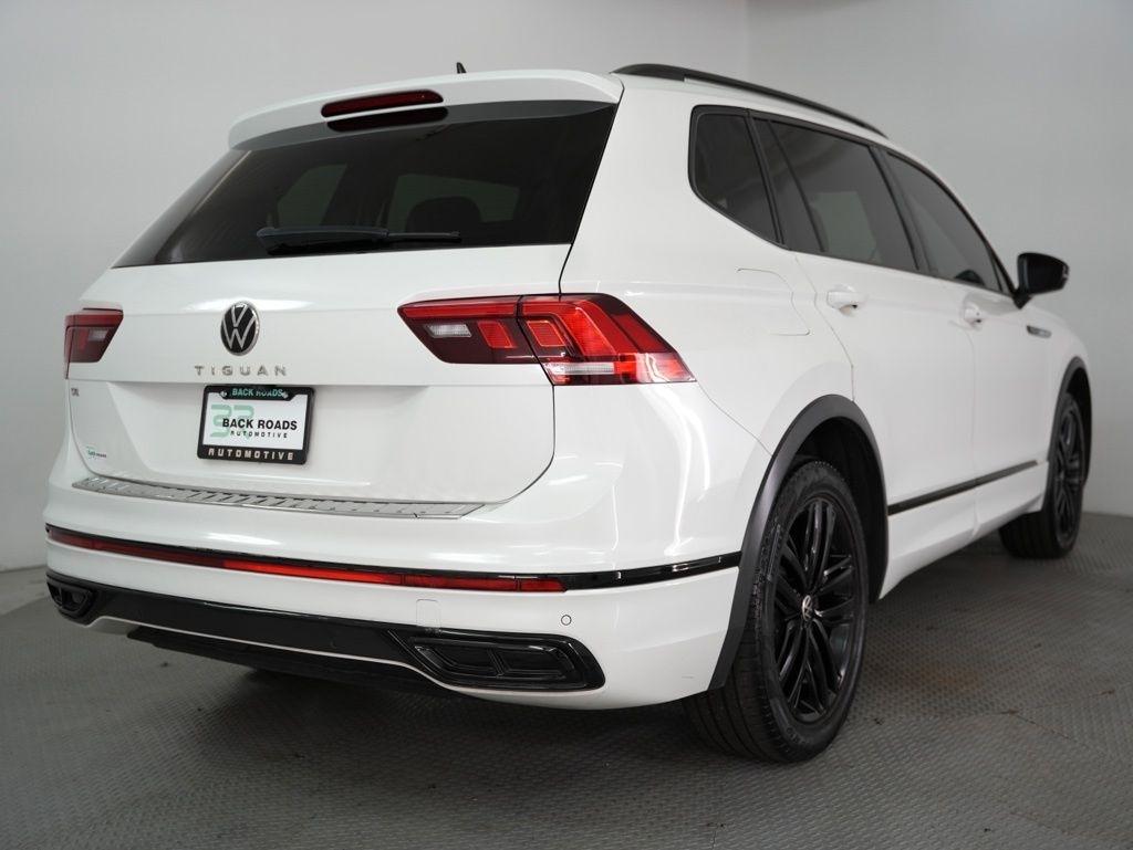 Volkswagen Tiguan 2.0T SE R-Line Black FWD 2022