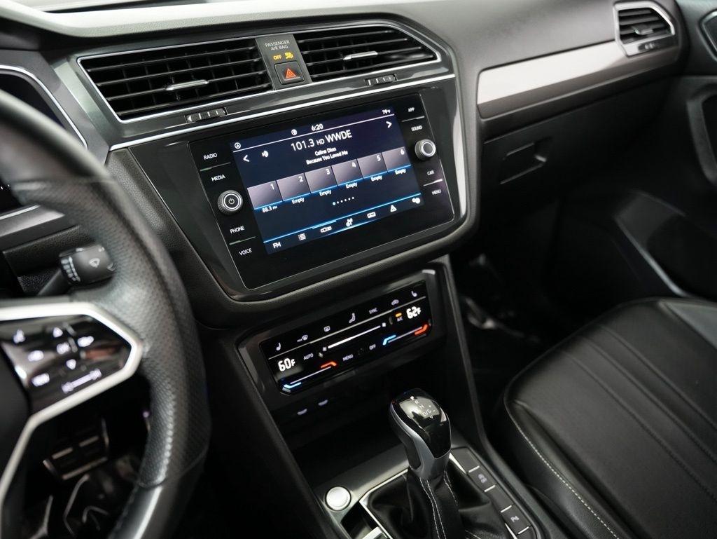 Volkswagen Tiguan 2.0T SE R-Line Black FWD 2022