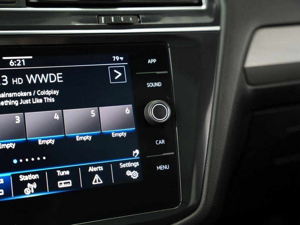 Volkswagen Tiguan 2.0T SE R-Line Black FWD 2022