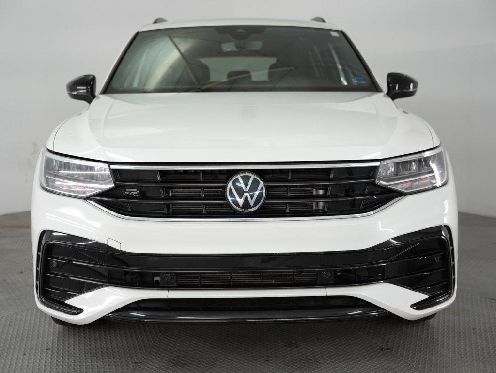 Volkswagen Tiguan 2.0T SE R-Line Black FWD 2022
