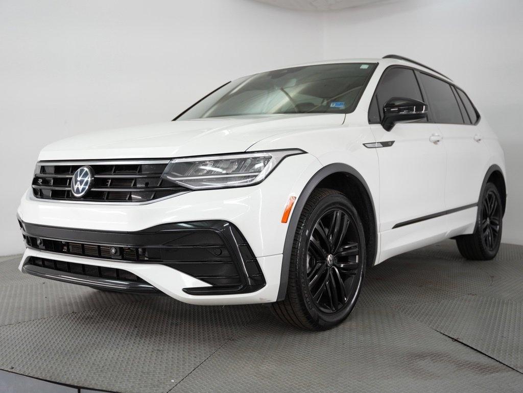 Volkswagen Tiguan 2.0T SE R-Line Black FWD 2022