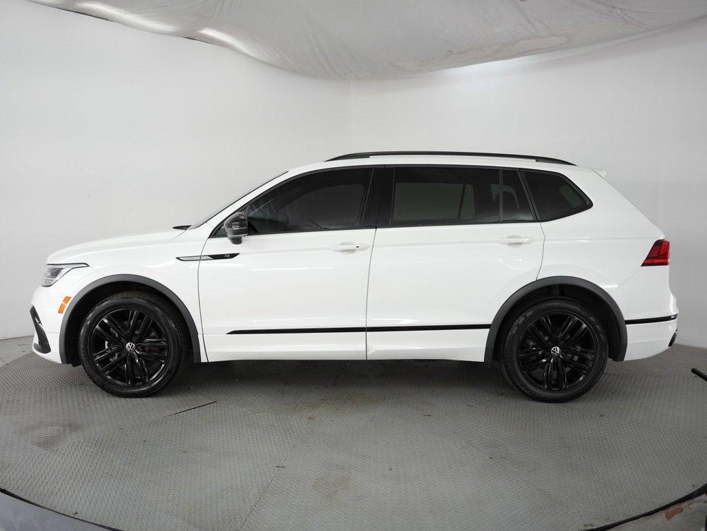 Volkswagen Tiguan 2.0T SE R-Line Black FWD 2022