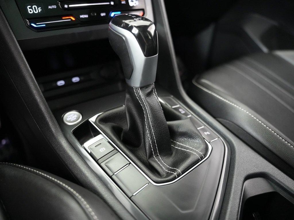 Volkswagen Tiguan 2.0T SE R-Line Black FWD 2022