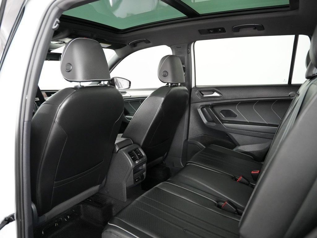 Volkswagen Tiguan 2.0T SE R-Line Black FWD 2022