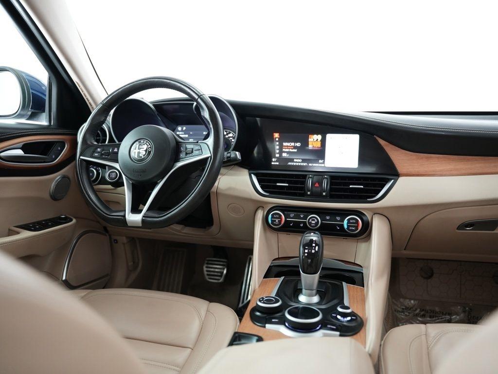 Alfa Romeo Giulia Ti Lusso AWD 2018