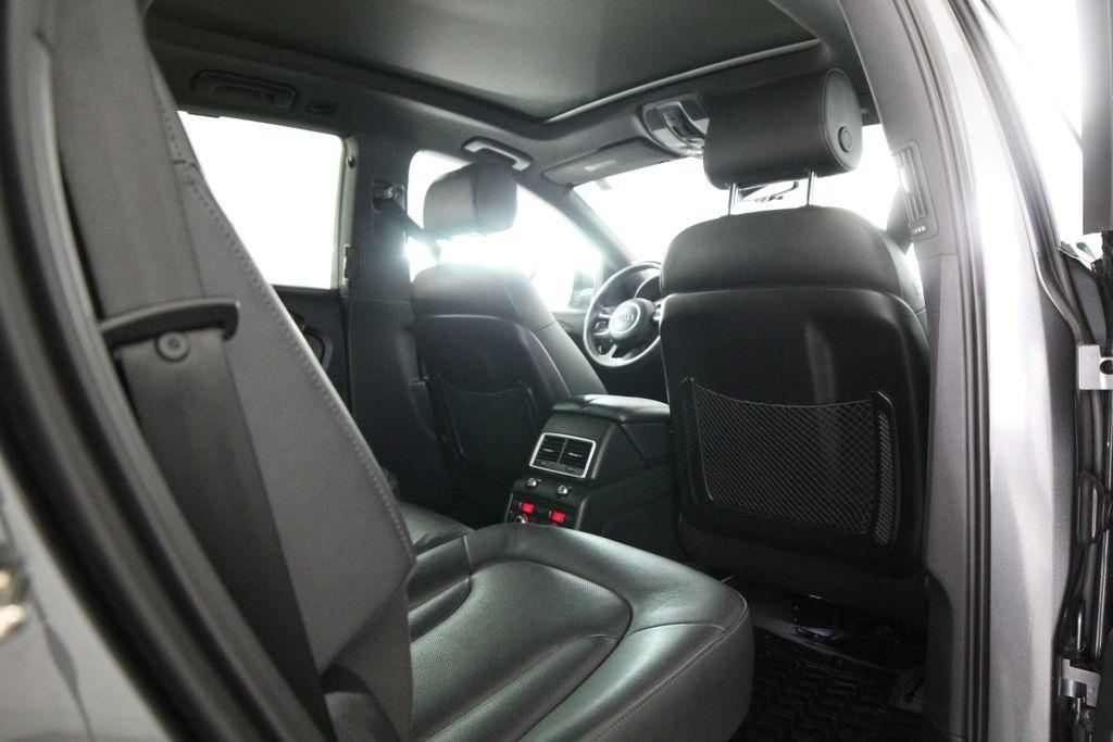 Audi Q7 quattro 4dr 3.0T S line Prestige 2015