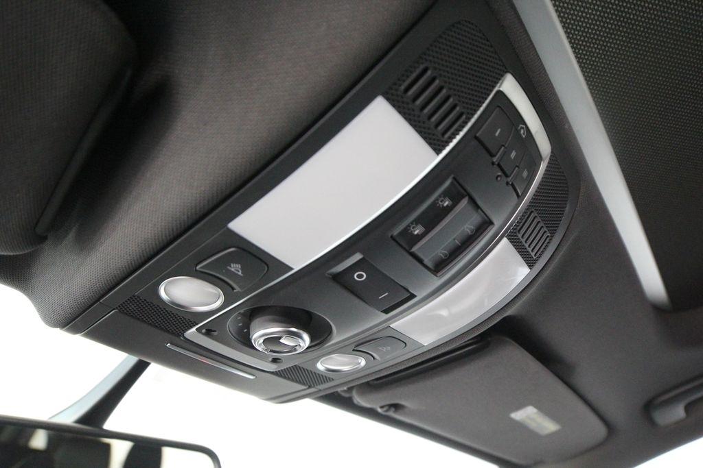 Audi Q7 quattro 4dr 3.0T S line Prestige 2015