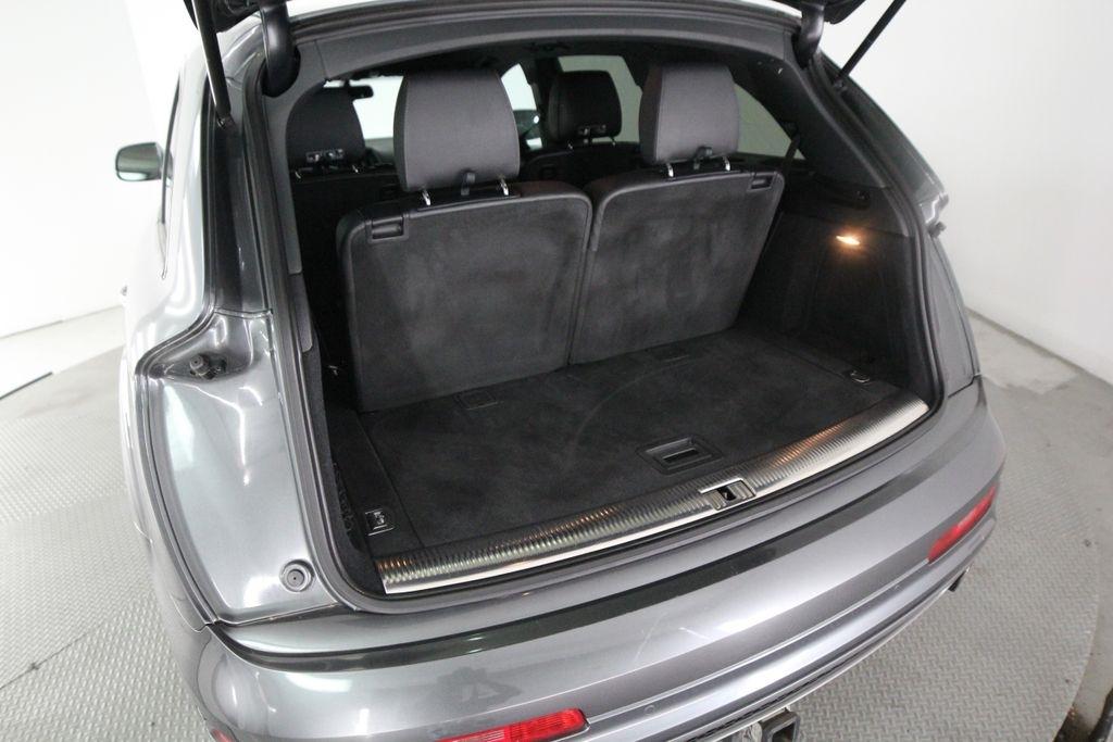Audi Q7 quattro 4dr 3.0T S line Prestige 2015