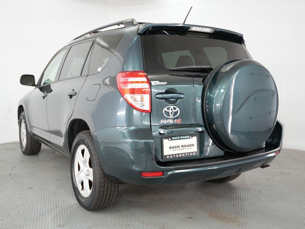 Toyota RAV4 4WD 4dr I4 (Natl) 2012