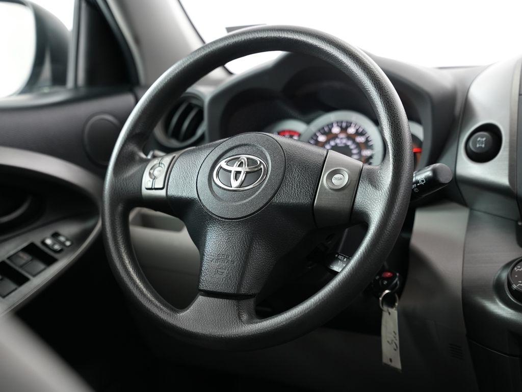 Toyota RAV4 4WD 4dr I4 (Natl) 2012