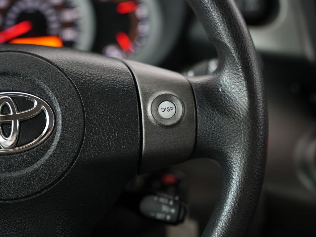 Toyota RAV4 4WD 4dr I4 (Natl) 2012