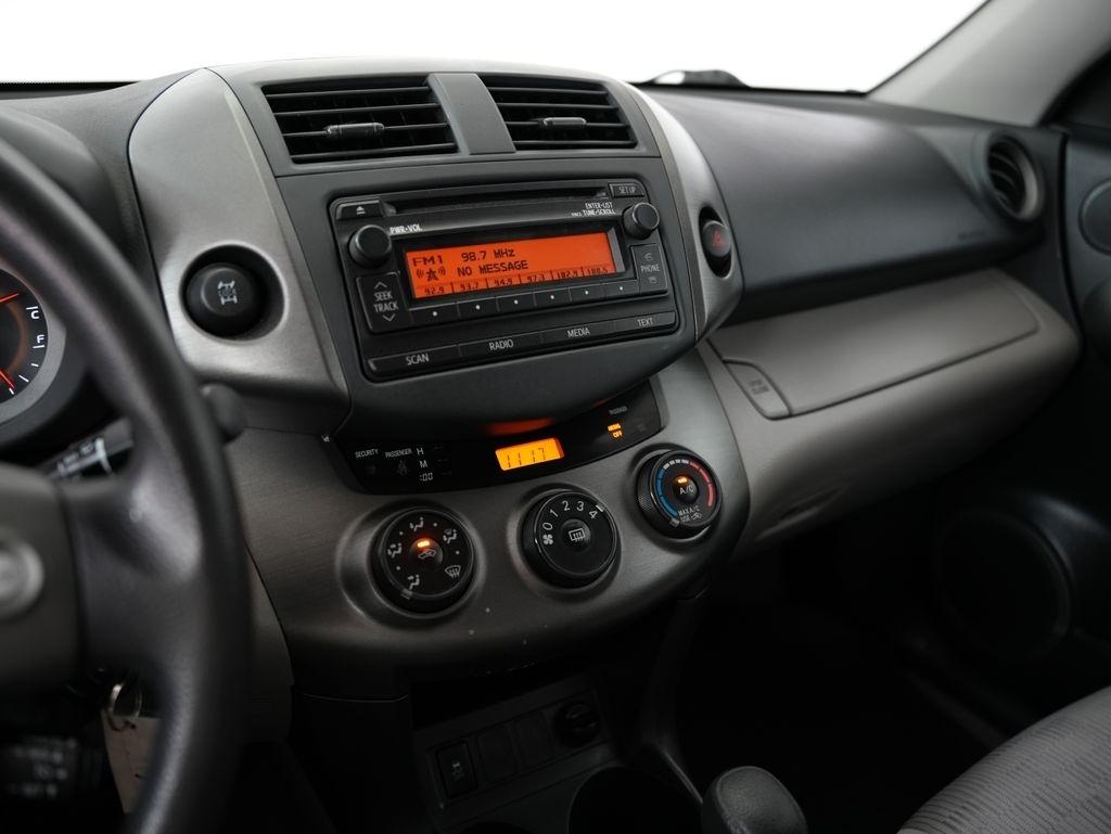 Toyota RAV4 4WD 4dr I4 (Natl) 2012